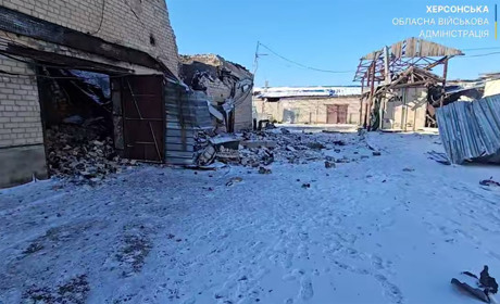 На Херсонщині окупанти завдали ударів по транспортній, критичній та соціальній інфраструктурі
