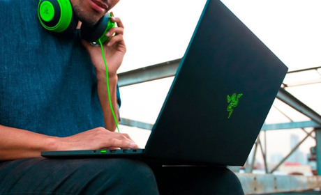 Як насолоджуватися улюбленими іграми з максимальною графікою навіть у подорожах