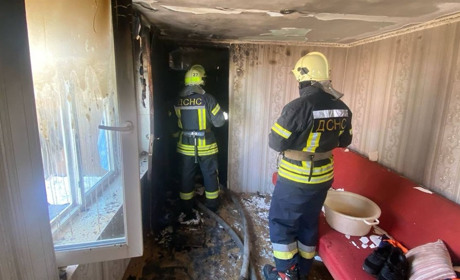 У селі Мазінки на Переяславщині сталася пожежа в будинку: рятувальники оперативно загасили вогонь