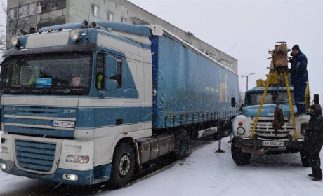 Кілія, яка залишилася без світла після атаки російських шахедів, отримала 7 потужних генераторів