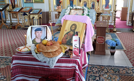 Захарівка попрощалася з Героєм: Максим Свистунов загинув, захищаючи Україну