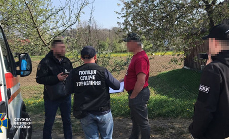 СБУ на Буковині викрила керівника медзакладу, який організував платні перевезення каретами швидкої