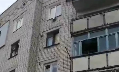 Обстріли в Новій Каховці 28 січня: поцілили у лікарню та школу