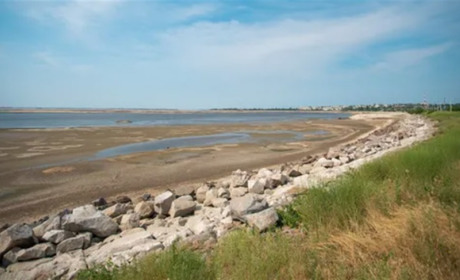 В Україні заборонили передавати у власність землі Каховського водосховища