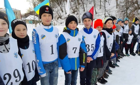 У Кременці розпочався Чемпіонат України з стрибків на лижах з трампліну та лижного двоборства