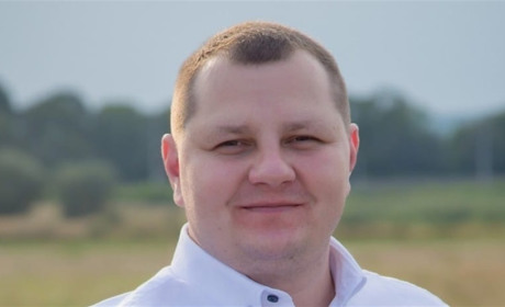 "Все у руках Бога та ЗСУ". Як у Краснограді під час війни розвивати кафе і підтримувати військо