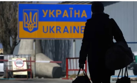 Українців не із зони бойових дій більше не пропускатимуть за кордон за внутрішнім паспортом