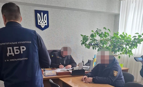 На Хмельниччині ДБР повідомило про підозру керівництву загону ДСНС