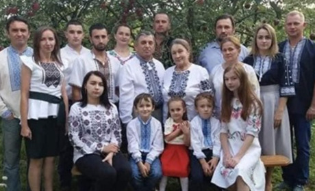 Отець Роман Левенець з Яблунева на Чортківщині: 40 років душпастирського служіння на парафії