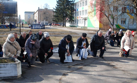 Воював під Вугледаром та на Авдіївському напрямку: Шостка провела в останню путь Героя