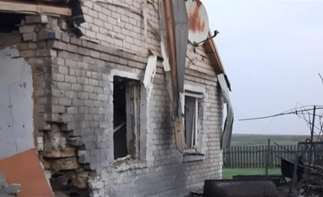 На Херсонщині армія рф завдала ударів по житлових кварталах, критичній та соціальній інфраструктурі