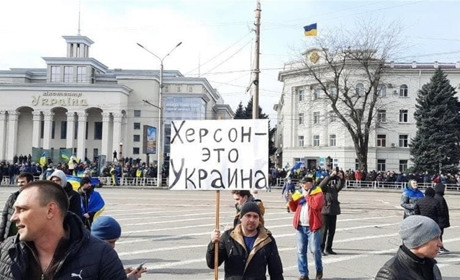 Херсон — це Україна! В обласному центрі відбувся мітинг проти окупації