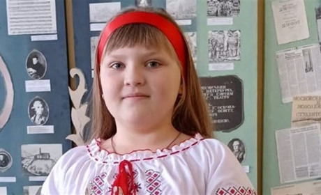 Вокалістка з Глухова стала лауреаткою всеукраїнського музичного конкурсу «Чарівний камертон»