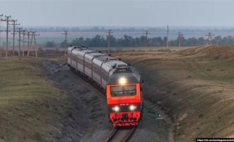 У Криму призупинили рух пасажирських поїздів