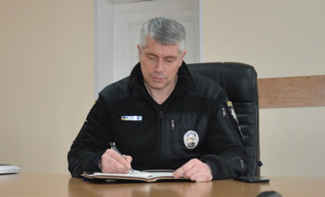 У Сватовому на прийом до начальника поліції можна прийти, а ще - зателефонувати. Як це зробити