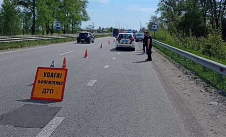 Дві жінки постраждали внаслідок ДТП на автошляху Київ-Чоп на Звягельщині