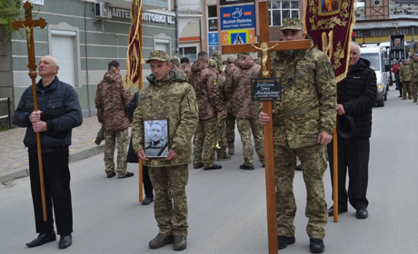Чортків провів в останню путь загиблого воїна-Героя – Побігуна Ігоря