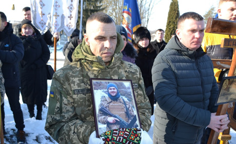 Чортківщина провела в останню путь Капустинського Василя – патріота, воїна-захисника України