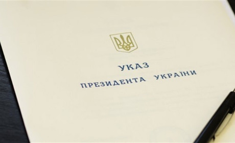 День медичного працівника. Кому з медиків Луганщини присвоєно звання "Заслужений лікар України"