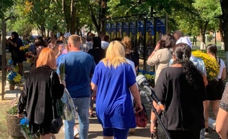В Старовірівці відкрили Алею Героїв зі стелами полеглих Захисників