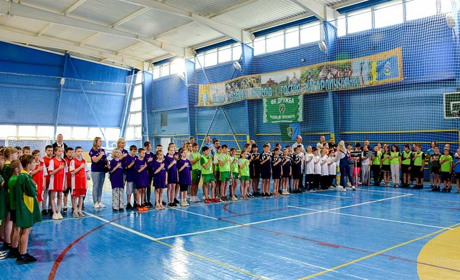 «Вища ліга» учнівських ігор в Кагарлику: переможцем став кожен із 80 учасників