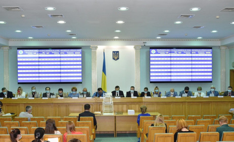 ЦВК сформувала територіальні виборчі комісії: хто увійшов до складу Херсонської обласної ТВК