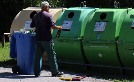 У Сватовому подорожчає вивезення сміття. Нові тарифи запрошують обговорити сватівчан