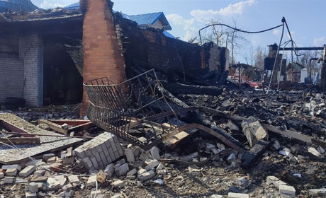 Ніч вогню у Шостці: одна людина загинула, за життя 29-річної дівчини борються лікарі