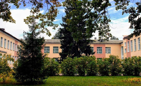 Чи підуть з понеділка до шкіл та садочків діти у Переяславській громаді: розповіли у відділі освіти