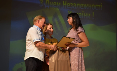 У Біляївці до Дня Незалежності нагородили мешканців громади та підприємства-ровесників країни