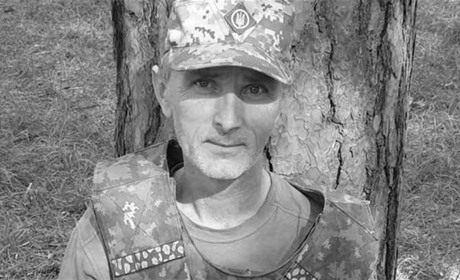 Президент України нагородив посмертно воїна з Чорткова Сергія Чілікіна орденом «За мужність»
