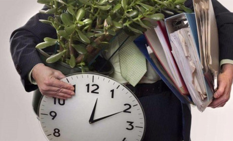 З лютого 2022 невакциновані працівники залишаться без зарплат: хто і що варто знати сватівчанам