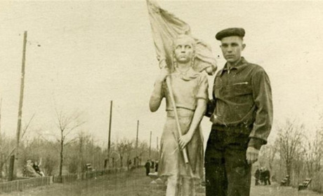 Культові місця та заклади міста Курахове, яких вже немає