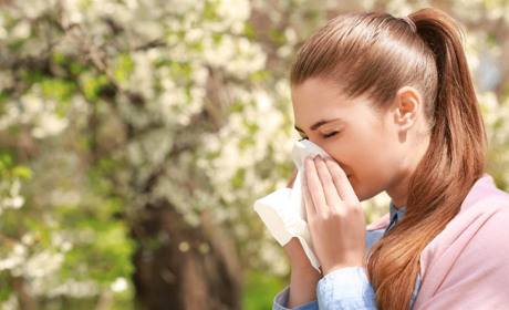 Надокучливий пилок: в Україні стартує сезон весняних алергій. Як уберегтися?