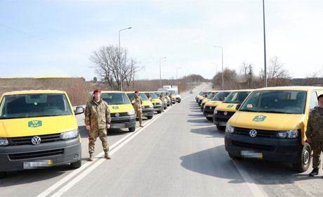 Аграрії Хмельниччини підтримали Збройні сили України технікою