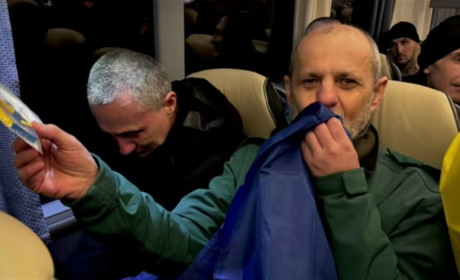 Обмін полоненими з РФ: Україна повернула 189 своїх громадян (фото і відео)