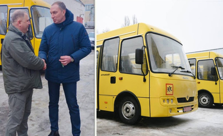 Миколаївська громада отримала новий шкільний автобус