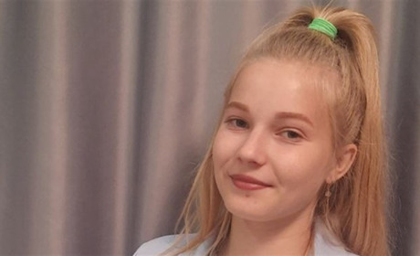 Юна вокалістка з Глухова перемогла в міжнародному конкурсі мистецтв (відео)