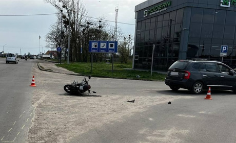 У Сарнах в аварії травмувалася 23-річна пасажирка