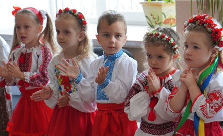 Маленькі патріоти. У Городку дошкільнята відзначили День Прапора України