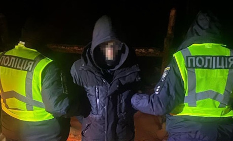 Затримали 22-річного хлопця, який робив "закладки" психотропів на території Звягельщини
