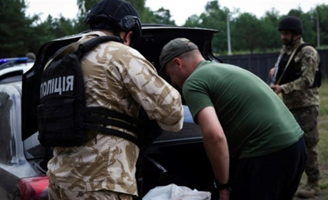 Нацгвардійці та поліцейські готуються заходити на деокуповані території