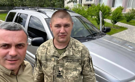 Балтська громада передала Збройним силам України автомобіль