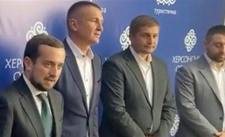 «Слуги» підклали свиню Херсонщині