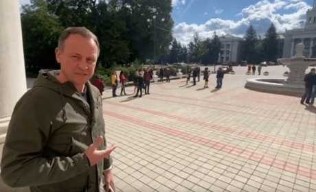 Контролював “референдум” і відвідував Нову Каховку: оголошена підозра жителю Москви