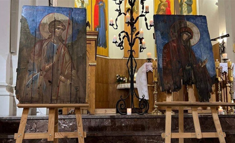 Ікони на ящиках і молитва за військовослужбовців: у Фастівському костелі відбувся захід пам’яті