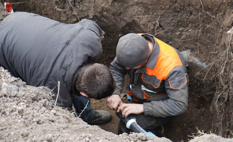 По трьох вулицях у Городку прокладають новий водогін. Коли ремонтні роботи будуть завершені