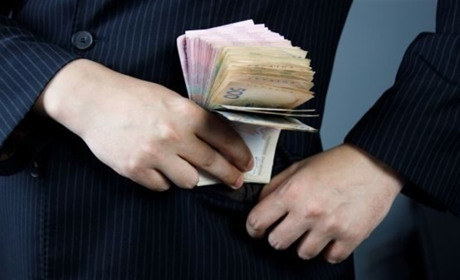 Повідомили про підозру черкащанину, який привласнив 2,3 мільйони гривень бюджетних коштів