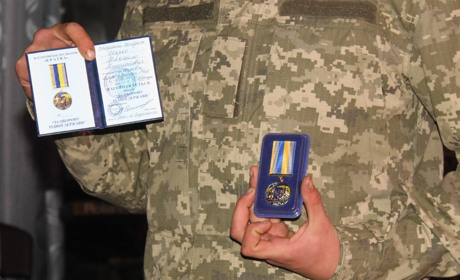 Медалі, польова каша та жива музика: в Попасній відсвяткували День захисника України