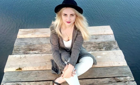 «Я там, де співають і змагаються»: Алла Штенбрехт грає у мюзиклах і мріє про власну рок-групу